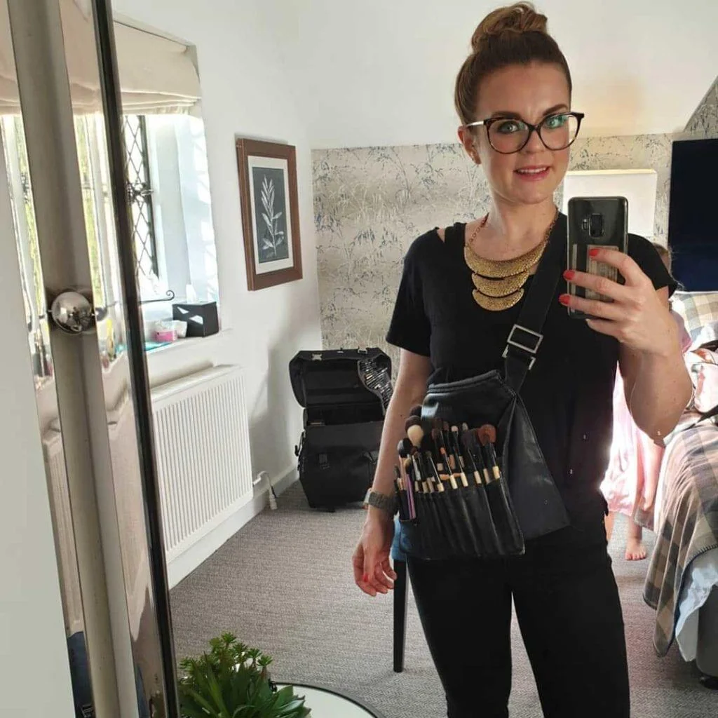 Makeup lesson with professional makeup artist Jade Victoria in Windsor, Berkshire